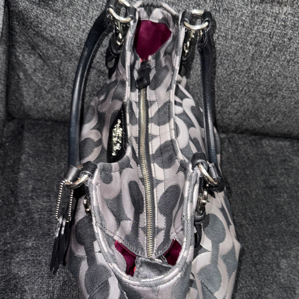 Coach Black Denim and Gray Circle Pattern Hobo Bag - Picture 5 of 12